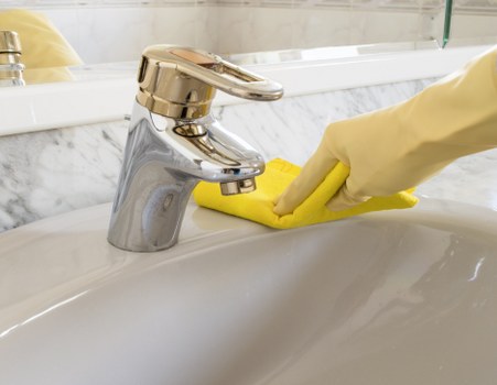 Furniture upholstery cleaning process in a Stoke Newington home